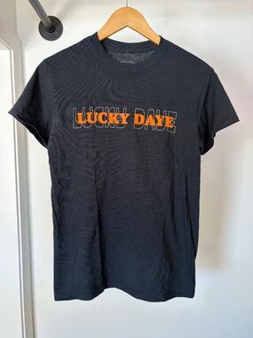 Lucky Daye band tee